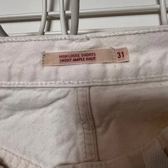 Levi’s High Rise Loose Shorts - Picture 5 of 16